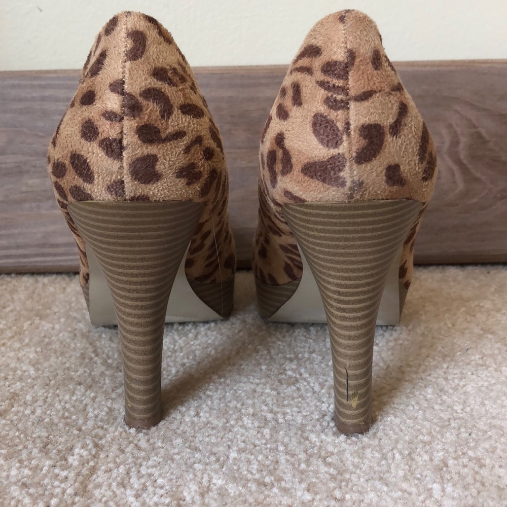 Guess Leopard Print High Heels Size 8 - image 3